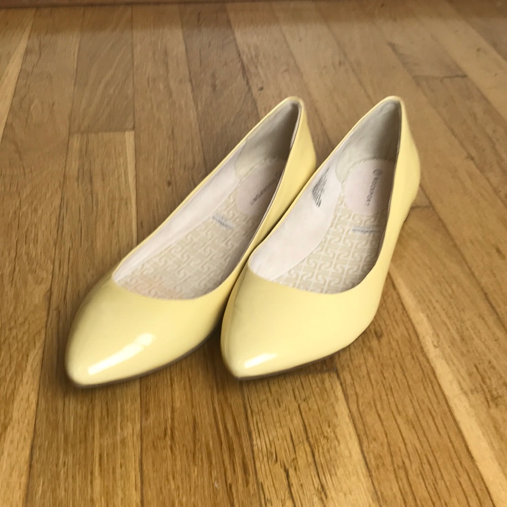 Rockport Women’s Ashika Scooped Ballet Patent sz8